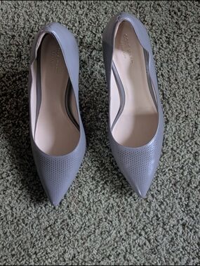Cole Haan Antoinette Grand Pump Pointed Perforated Leather shoe in Light Gray.